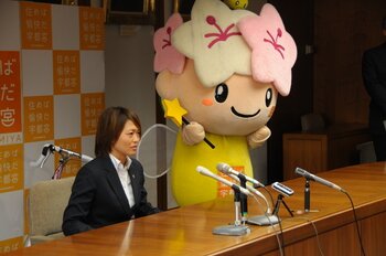 安藤記者会見.JPG